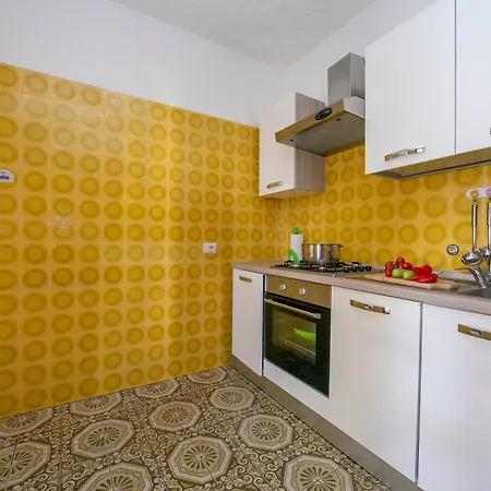 Baia Degli Dei Bilo Close To Taormina And Trilo Close To Taormina- Happy Daire Giardini Naxos