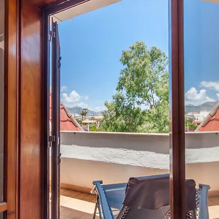 Baia Degli Dei Bilo Close To Taormina And Trilo Close To Taormina- Happy Daire Giardini Naxos