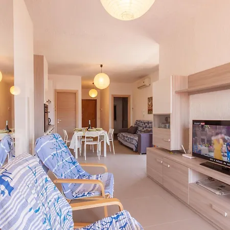 Baia Degli Dei Bilo Close To Taormina And Trilo Close To Taormina- Happy * Giardini Naxos